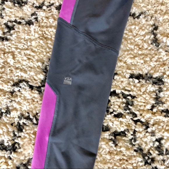 Victoria Secret Sport LIKE NEW workout legging - Picture 4 of 4